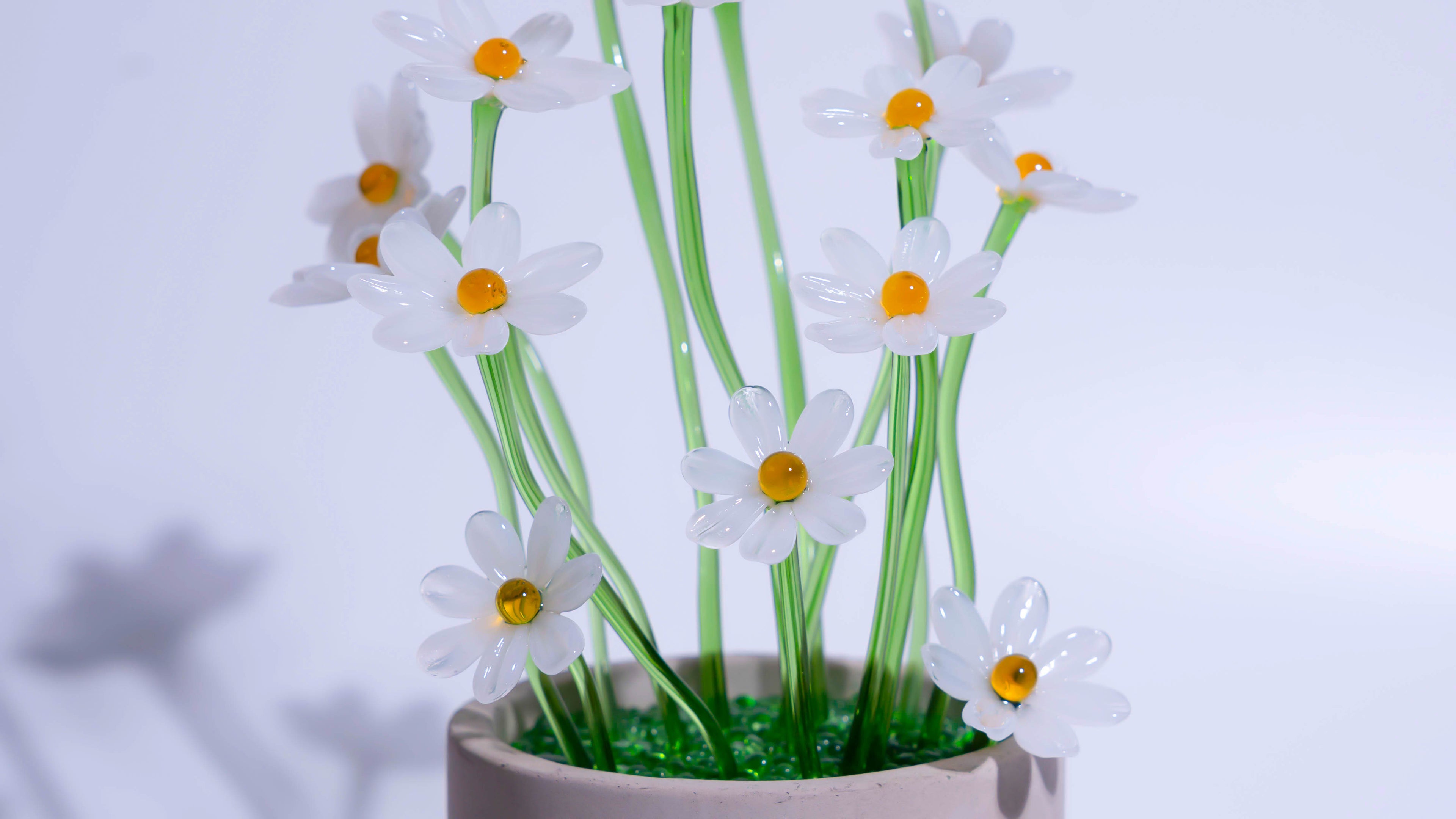 White Liuli Crystal Daisy Bonsai