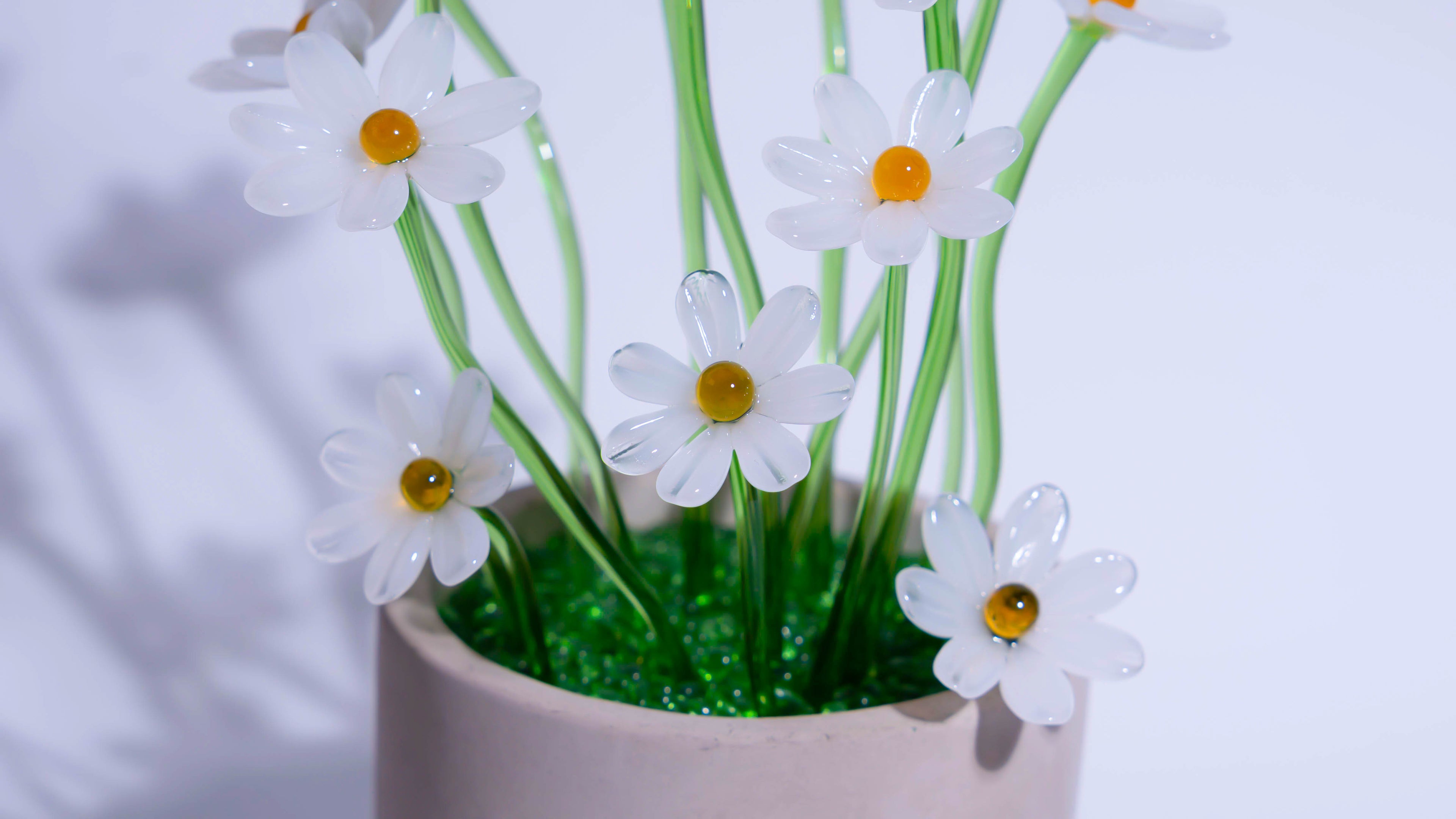 White Liuli Crystal Daisy Bonsai