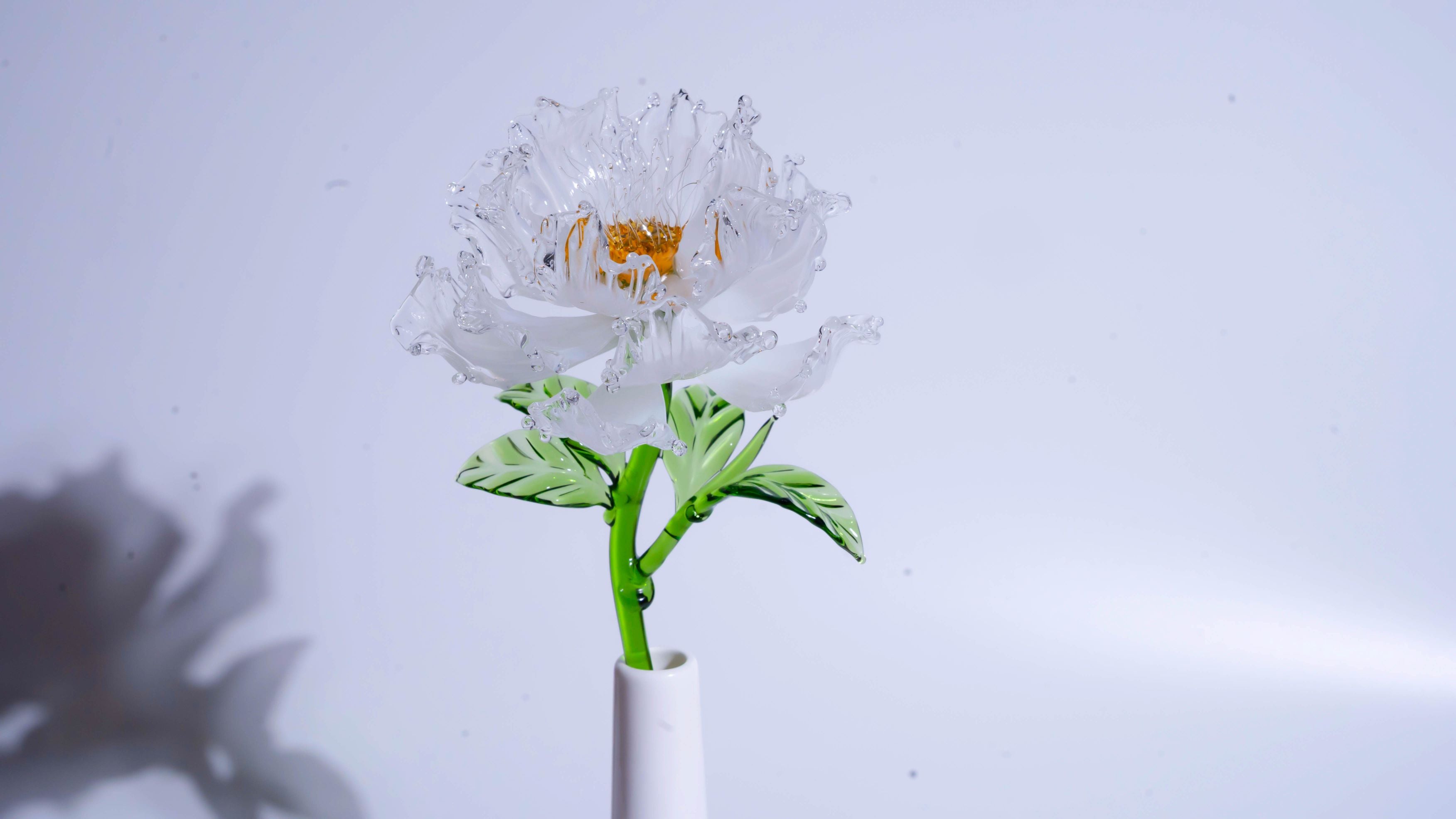 White Liuli Crystal Peony
