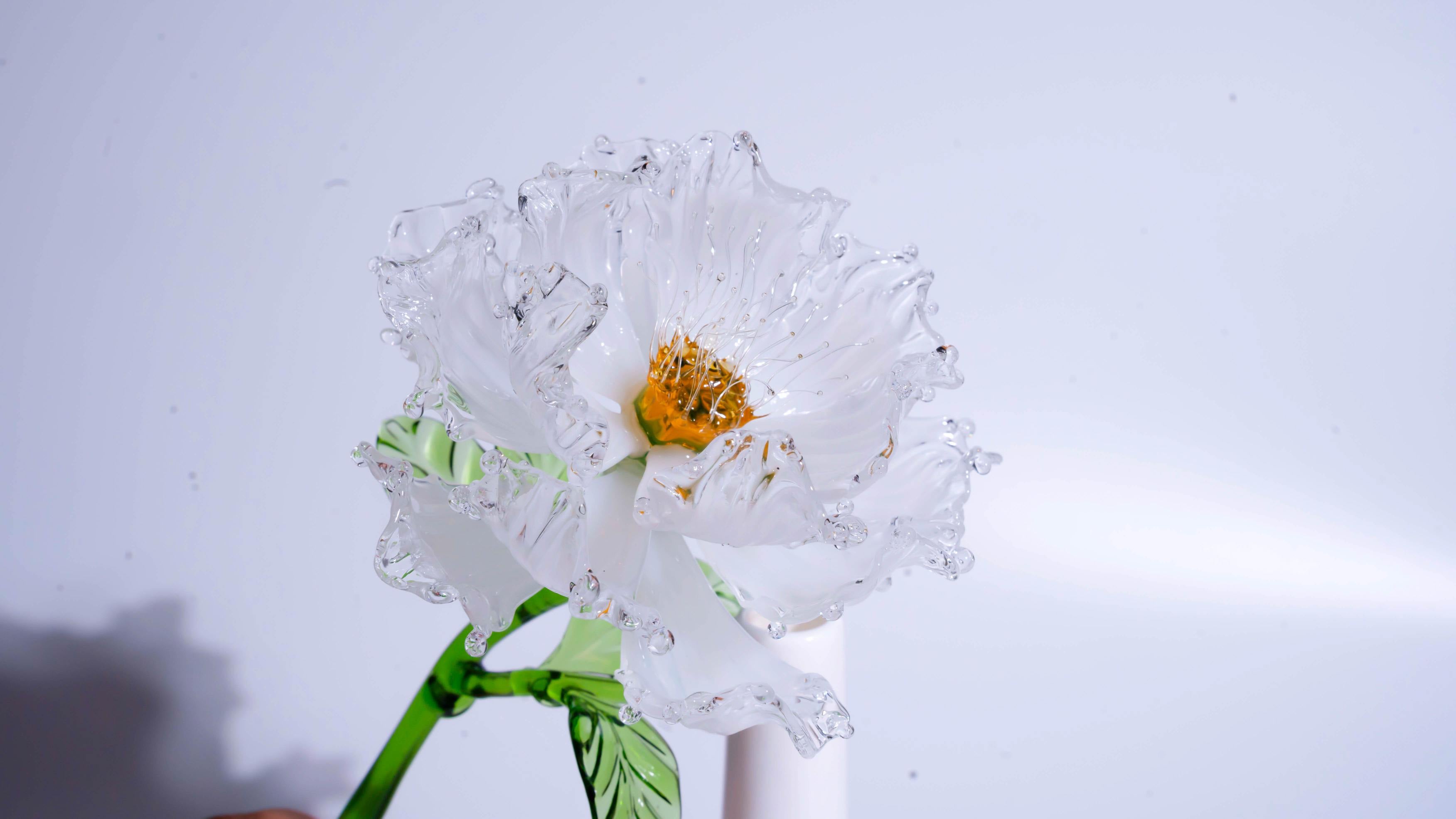 White Liuli Crystal Peony