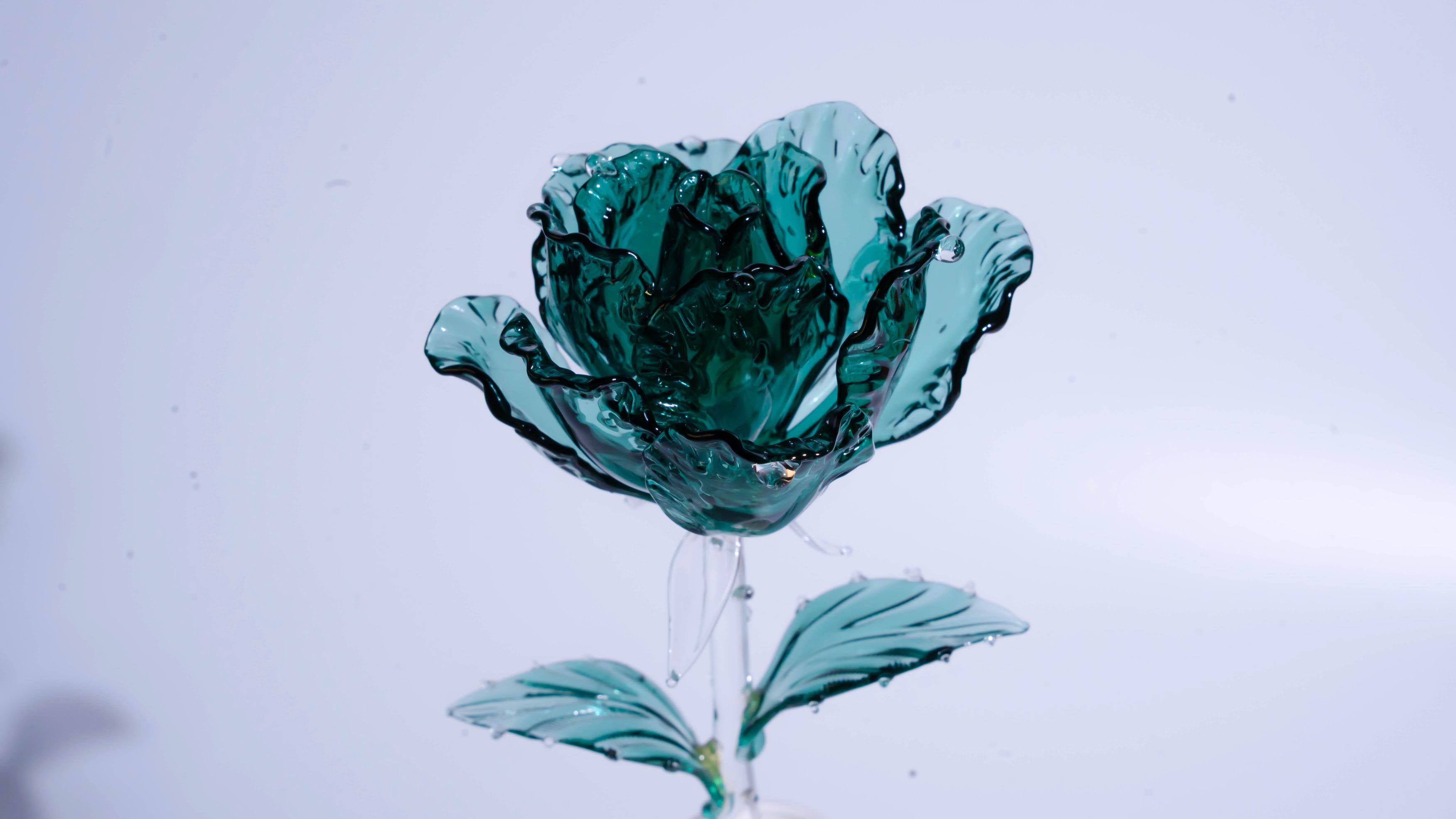 Dark Green Liuli Crystal Rose