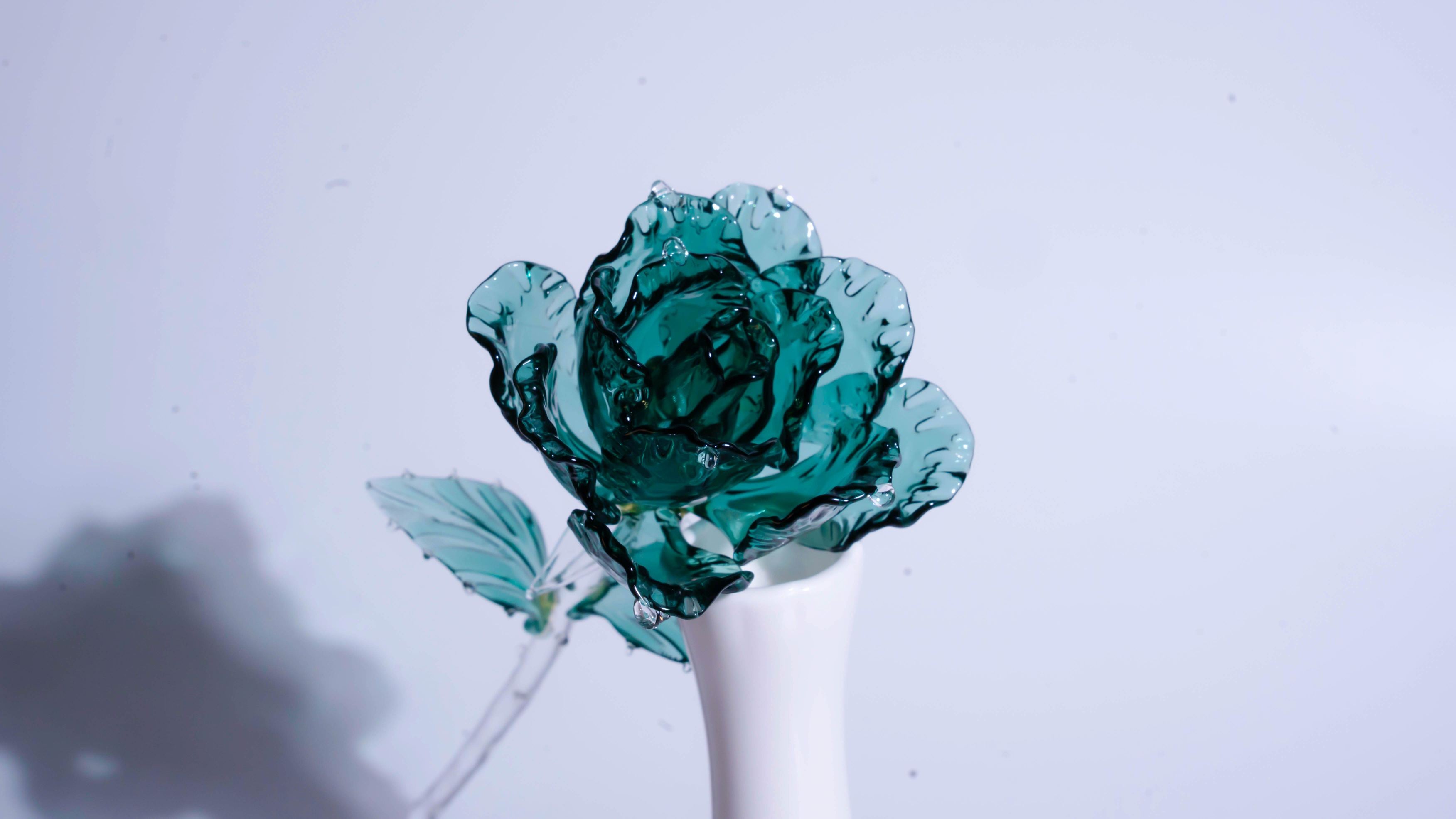 Dark Green Liuli Crystal Rose