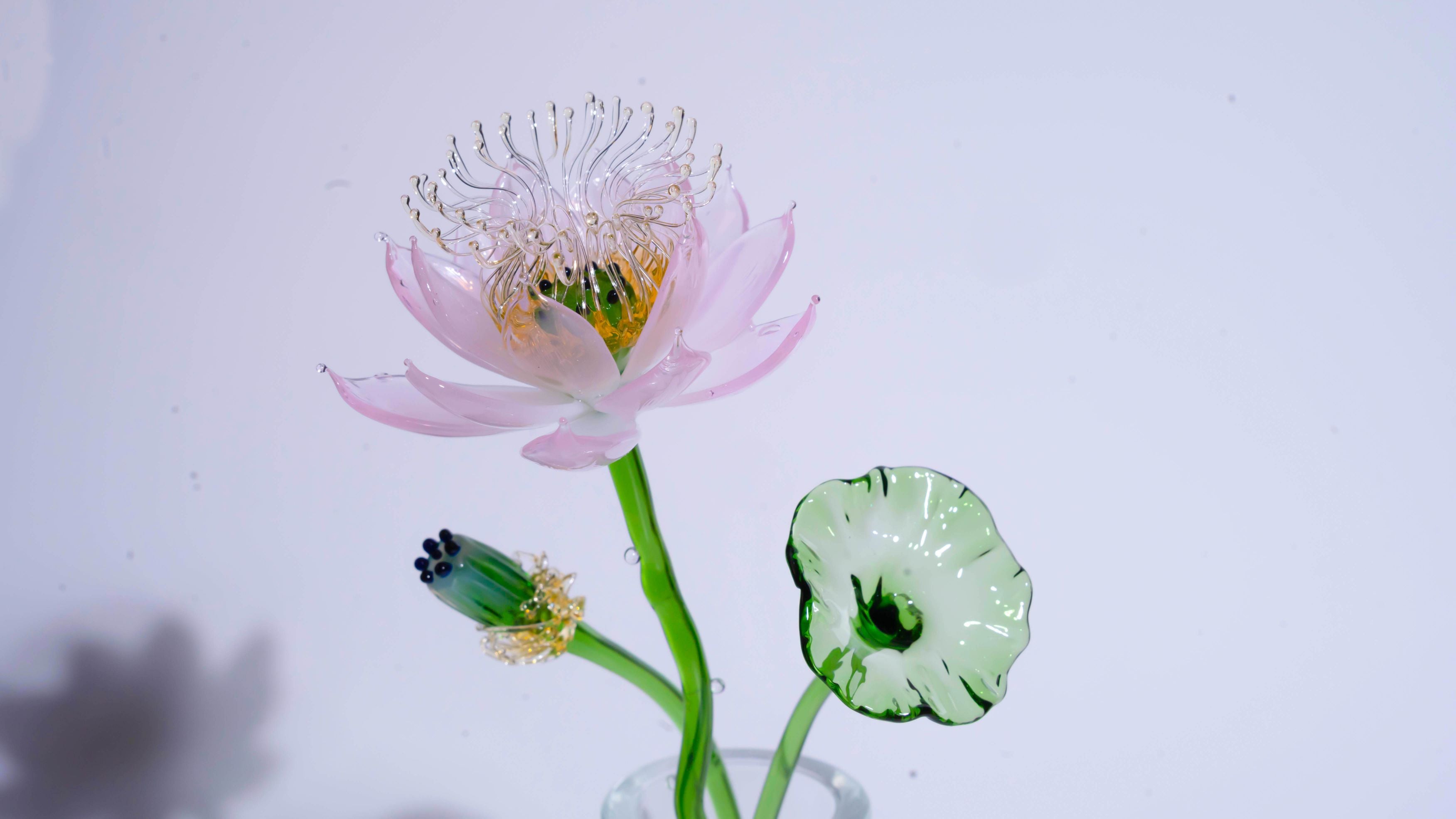 Pink LiuLi Crystal Lotus