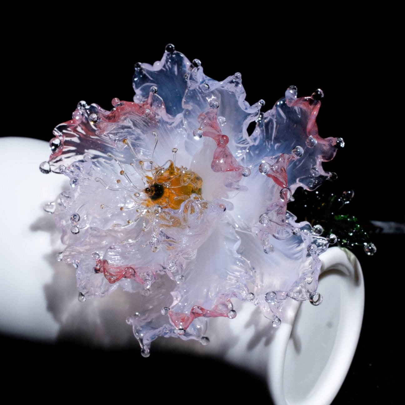 Red white LiuLI Crystal Peony