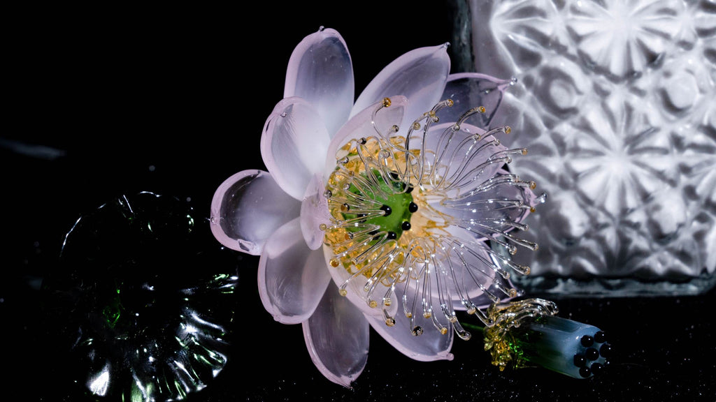 Pink LiuLi Crystal Lotus