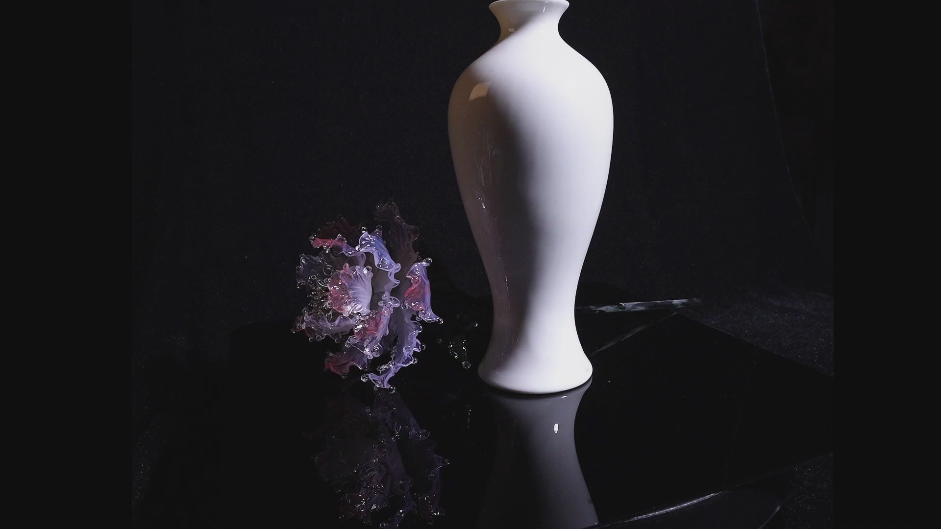 Red white LiuLI Crystal Peony